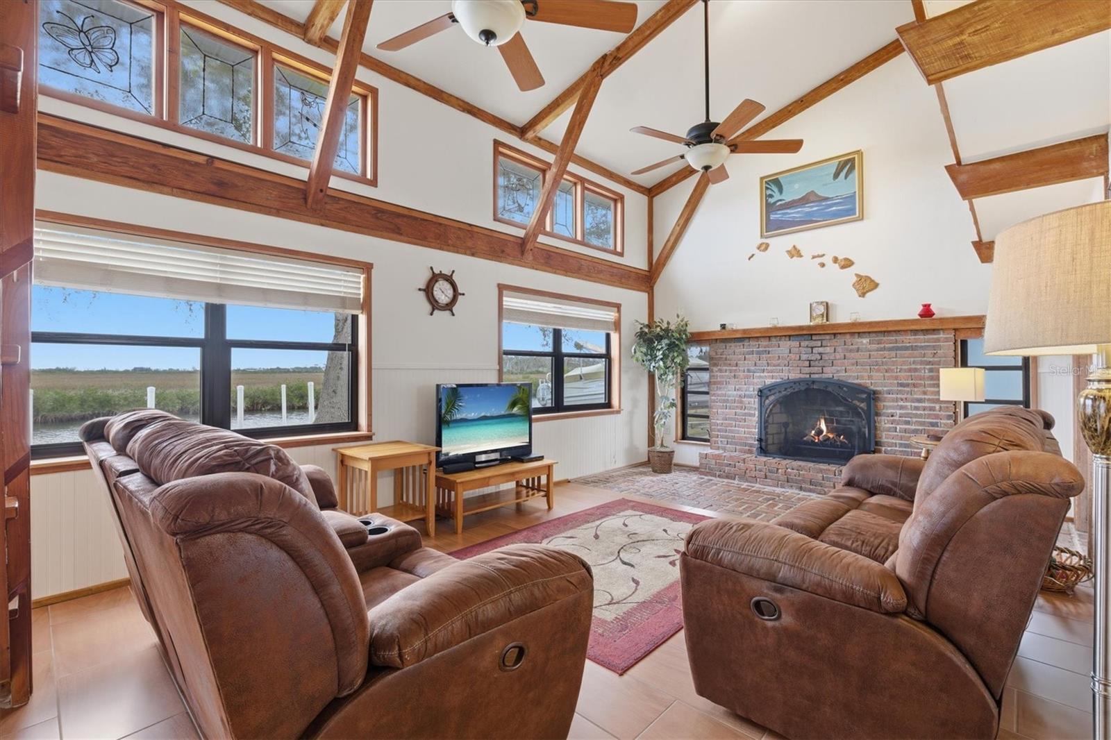 Image 19 of 89 For 2487 Sunset Vista Drive