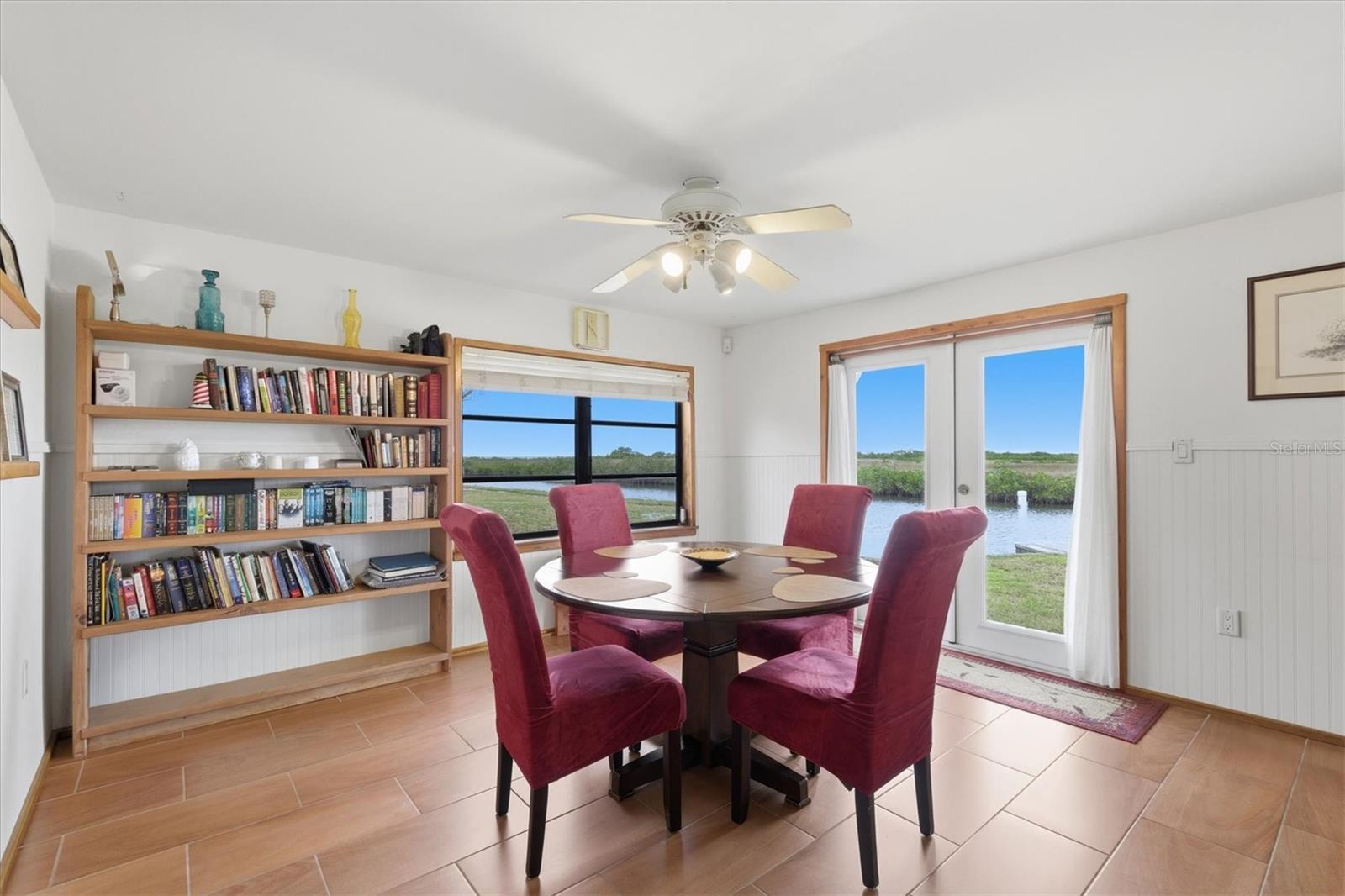 Image 32 of 89 For 2487 Sunset Vista Drive