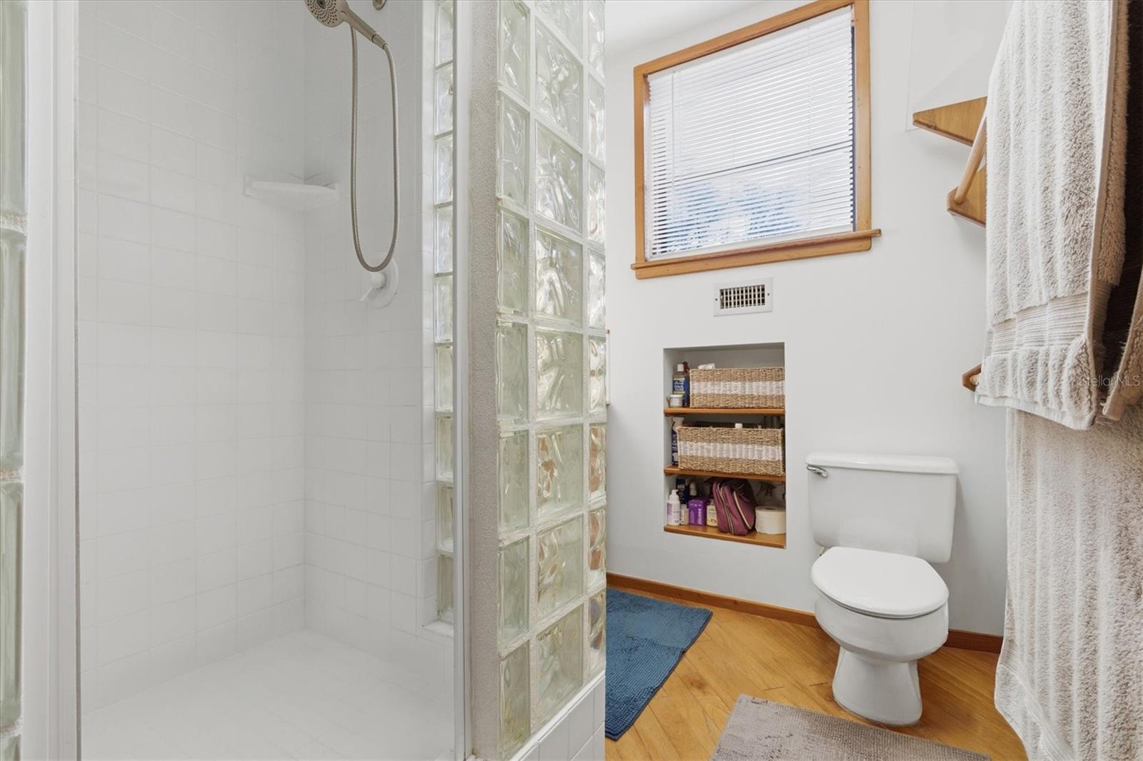 Image 39 of 89 For 2487 Sunset Vista Drive