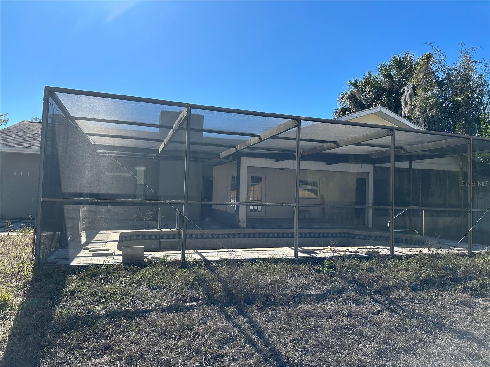 Image 5 of 6 For 8209 Chaucer Drive