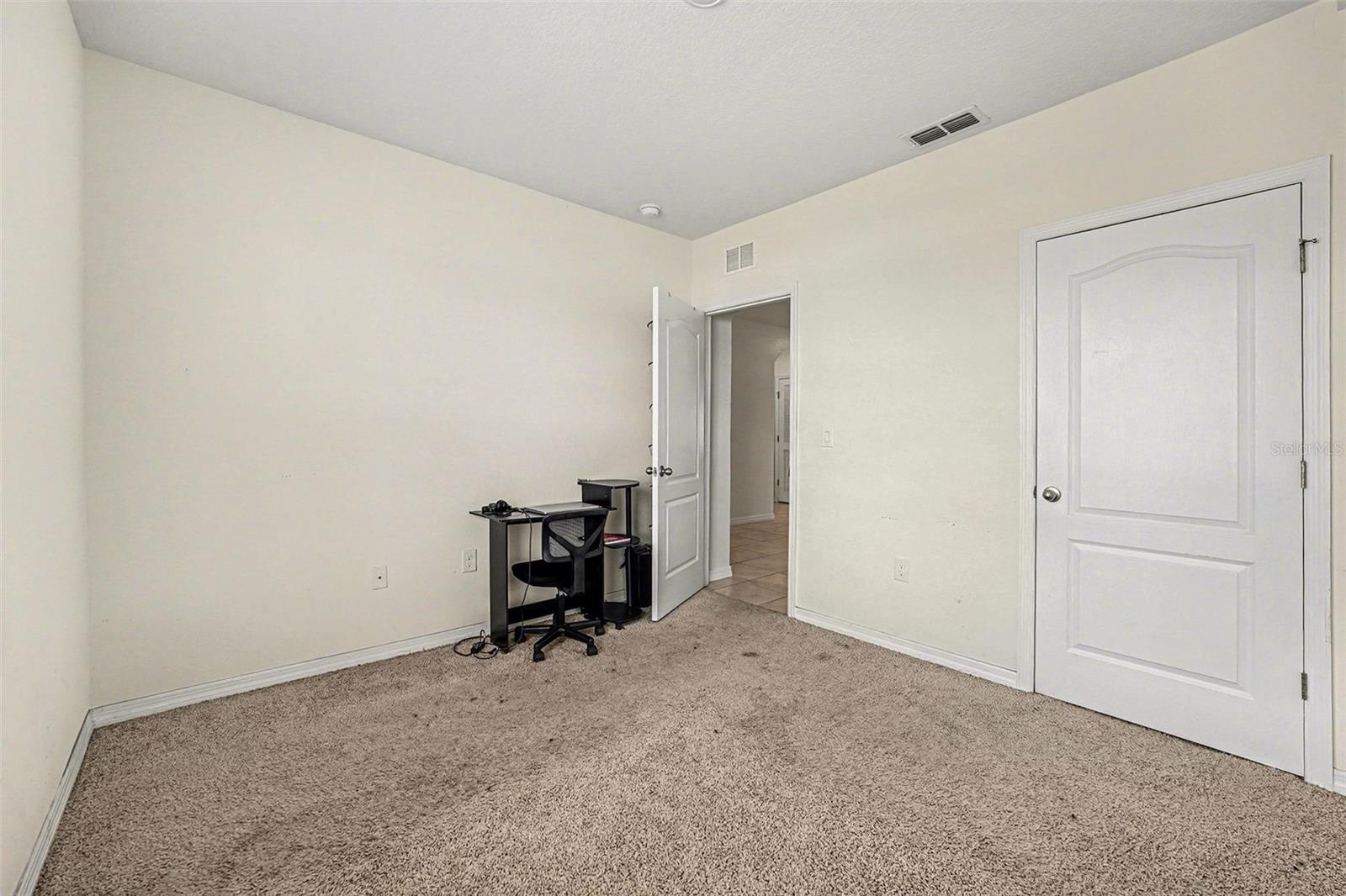 Image 11 of 15 For 3180 Country Club Circle