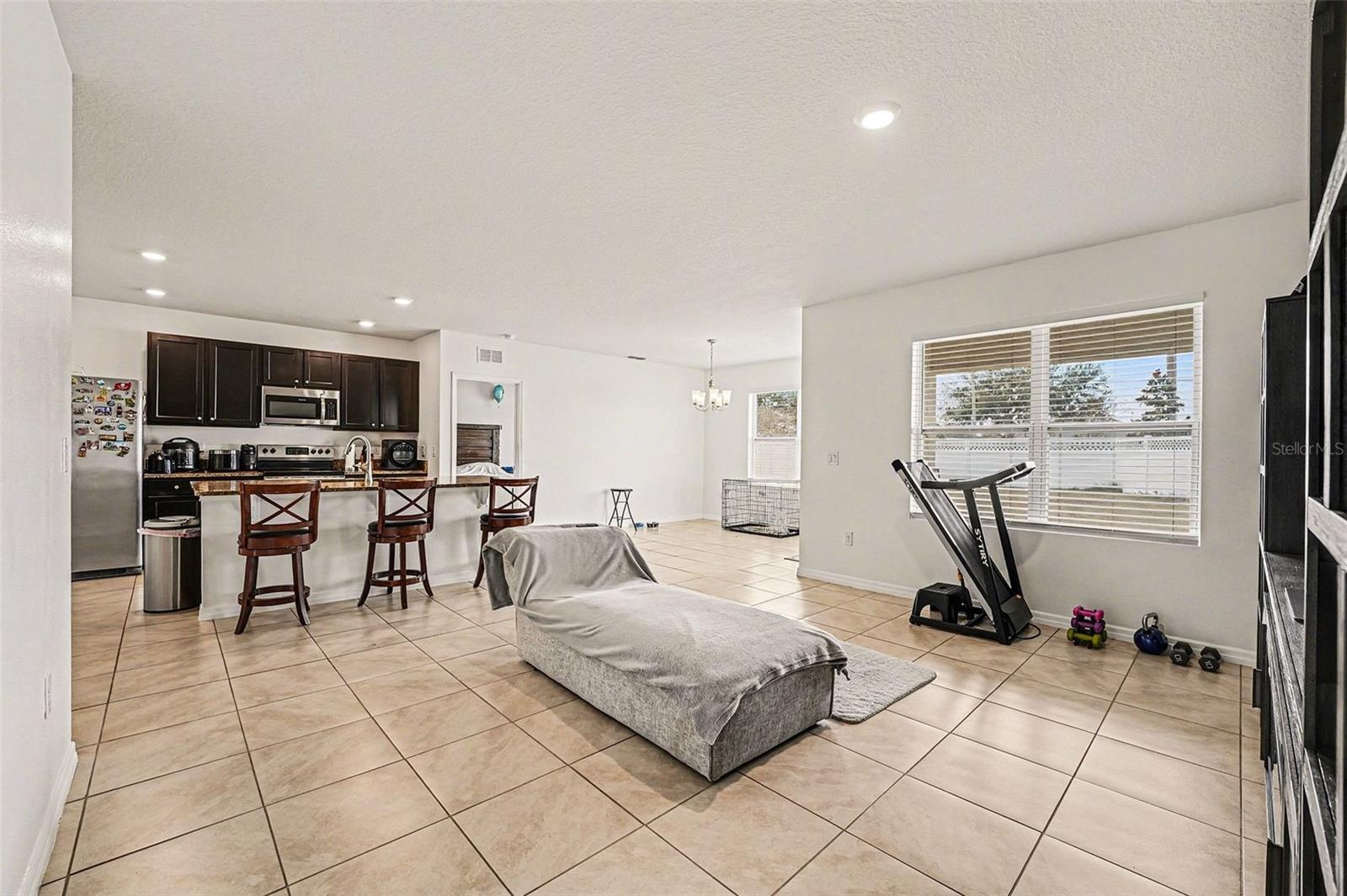 Image 4 of 15 For 3180 Country Club Circle