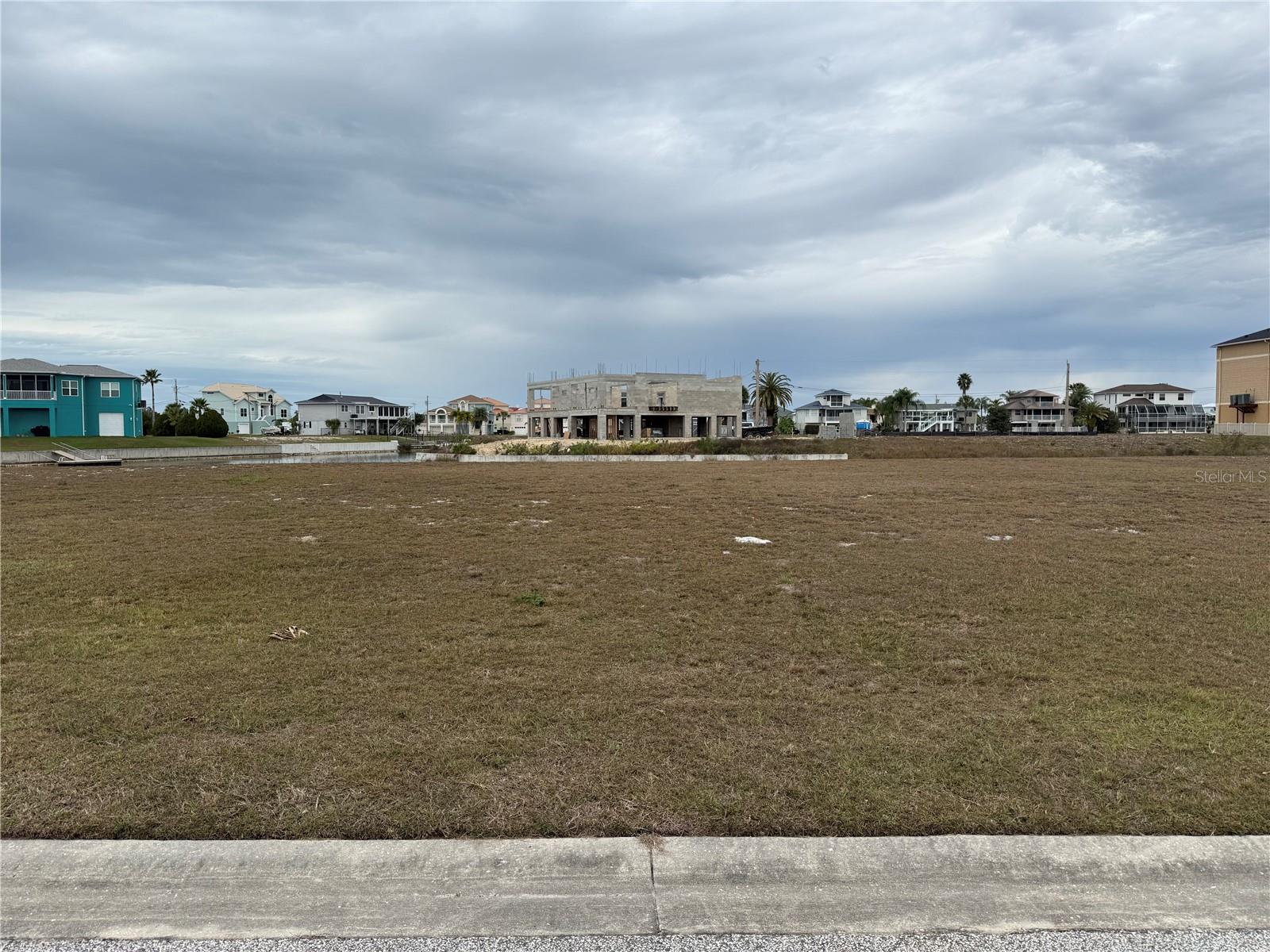 Image 3 of 16 For 3415 Sheephead Drive