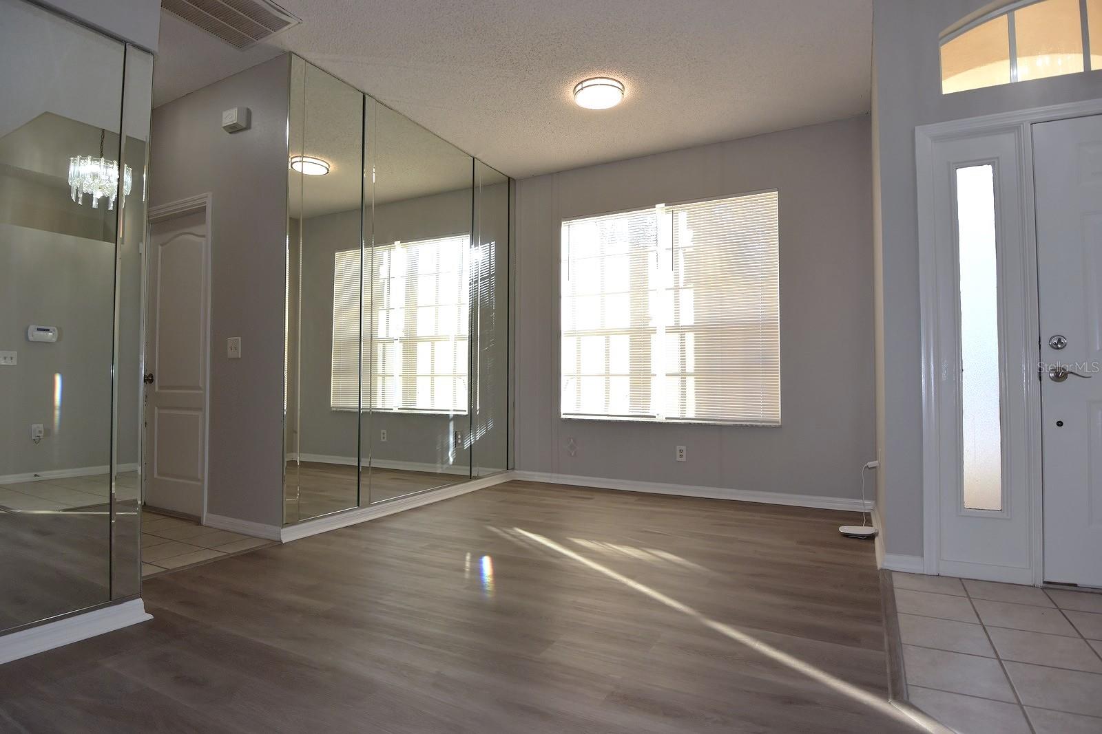 Image 10 of 63 For 7435 Mohawk Trail