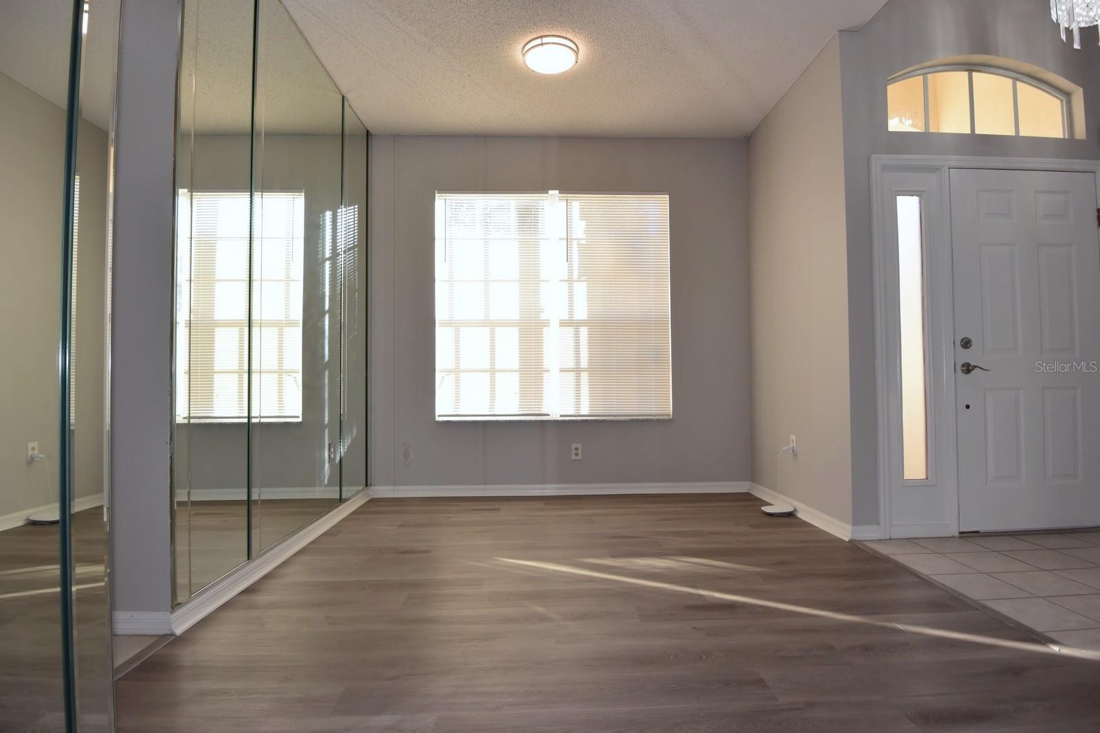 Image 11 of 63 For 7435 Mohawk Trail