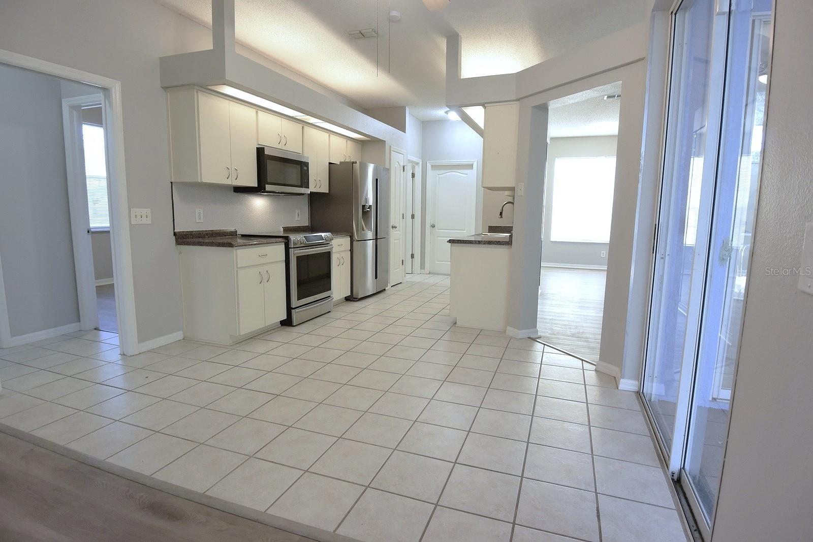 Image 12 of 63 For 7435 Mohawk Trail