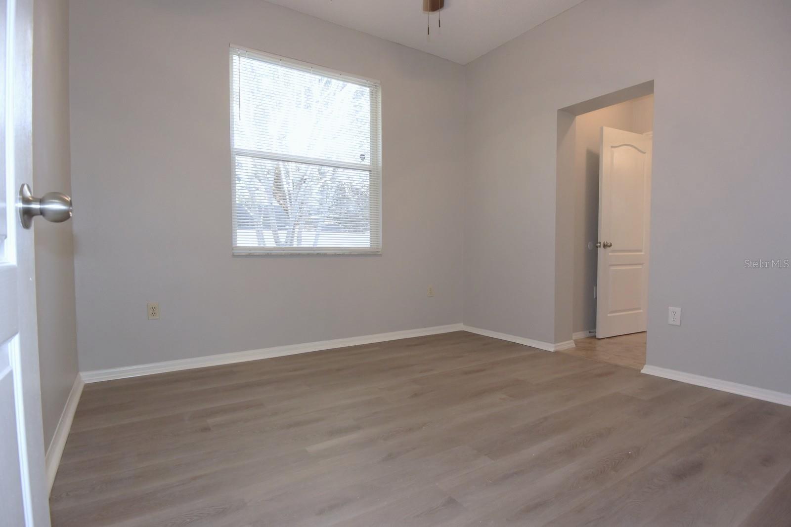 Image 37 of 63 For 7435 Mohawk Trail