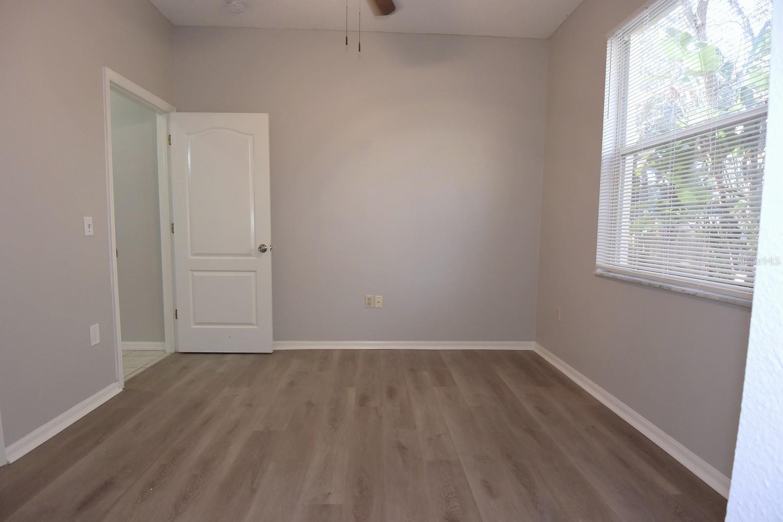 Image 39 of 63 For 7435 Mohawk Trail