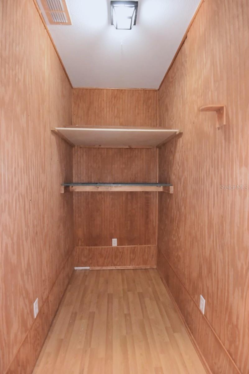 Image 41 of 63 For 7435 Mohawk Trail