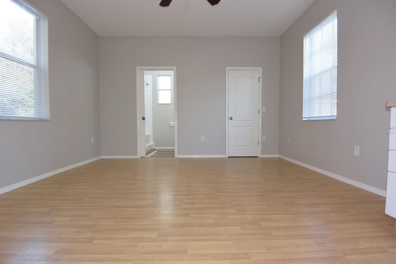 Image 43 of 63 For 7435 Mohawk Trail