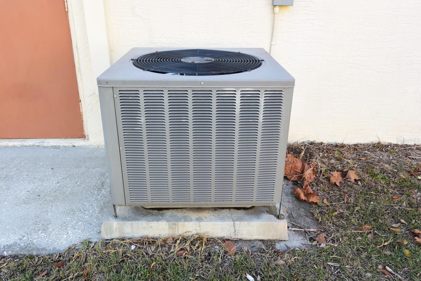 Image 53 of 63 For 7435 Mohawk Trail