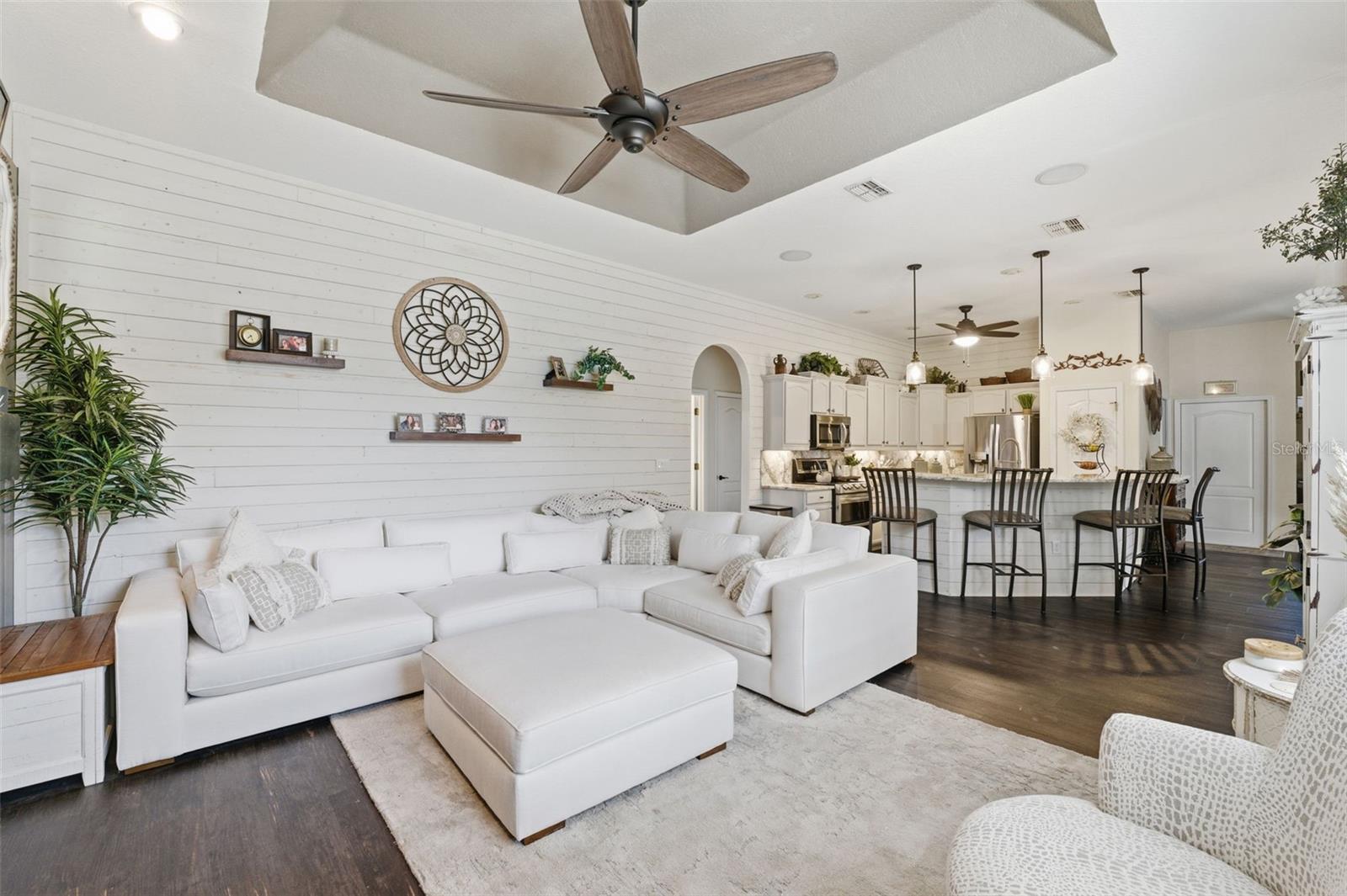 Image 13 of 66 For 13843 Rudi Loop