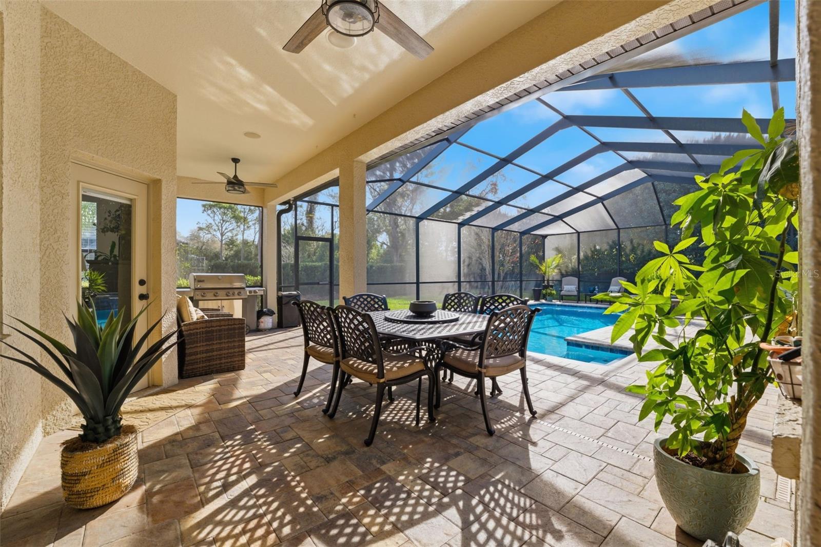 Image 21 of 66 For 13843 Rudi Loop