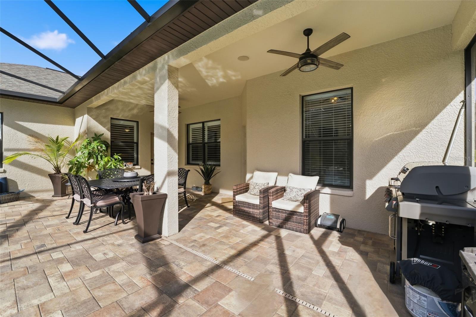 Image 24 of 66 For 13843 Rudi Loop