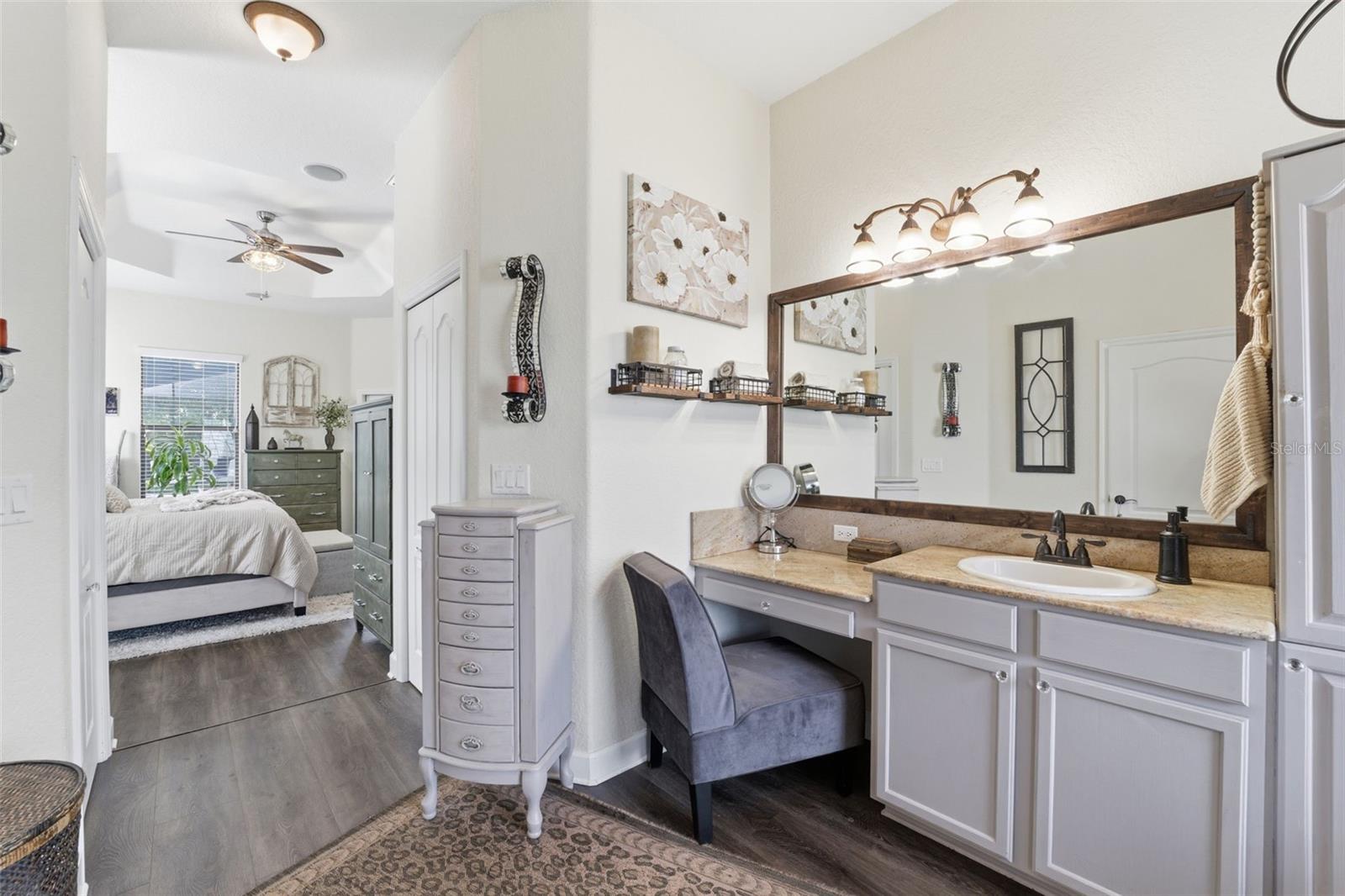 Image 63 of 66 For 13843 Rudi Loop