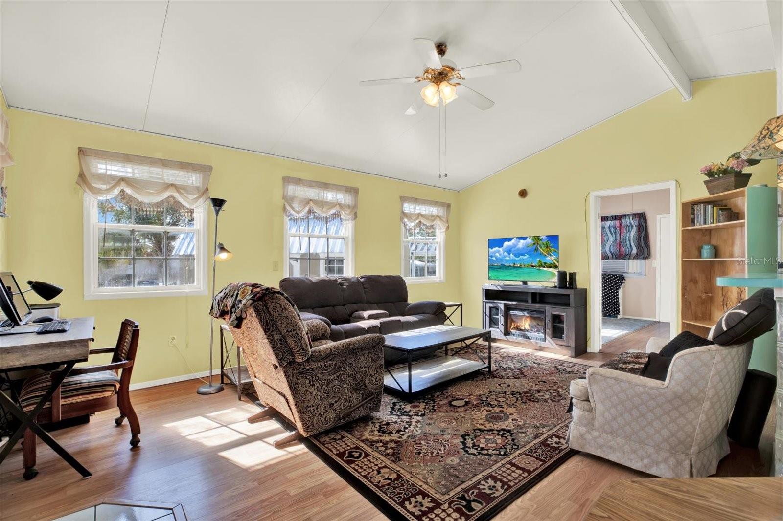 Image 3 of 19 For 9501 Black Bear Drive