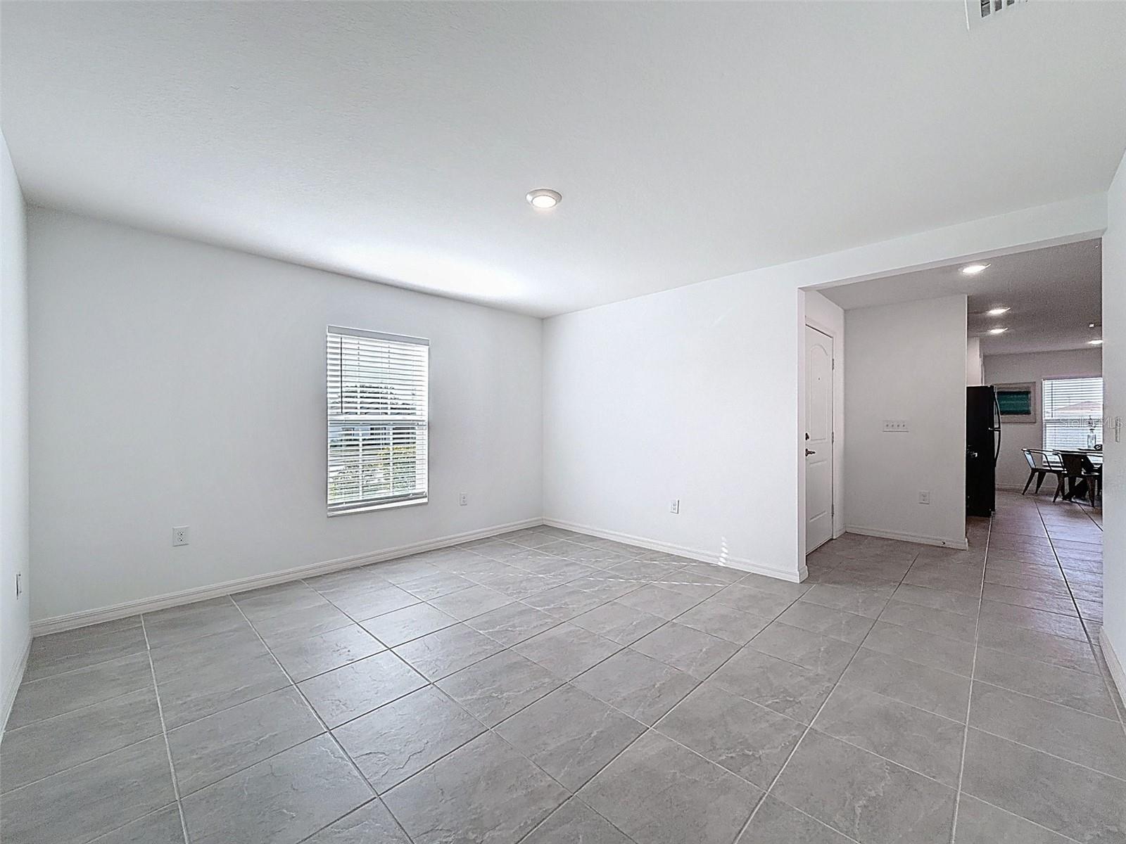 Image 18 of 53 For 12943 Impatiens Street