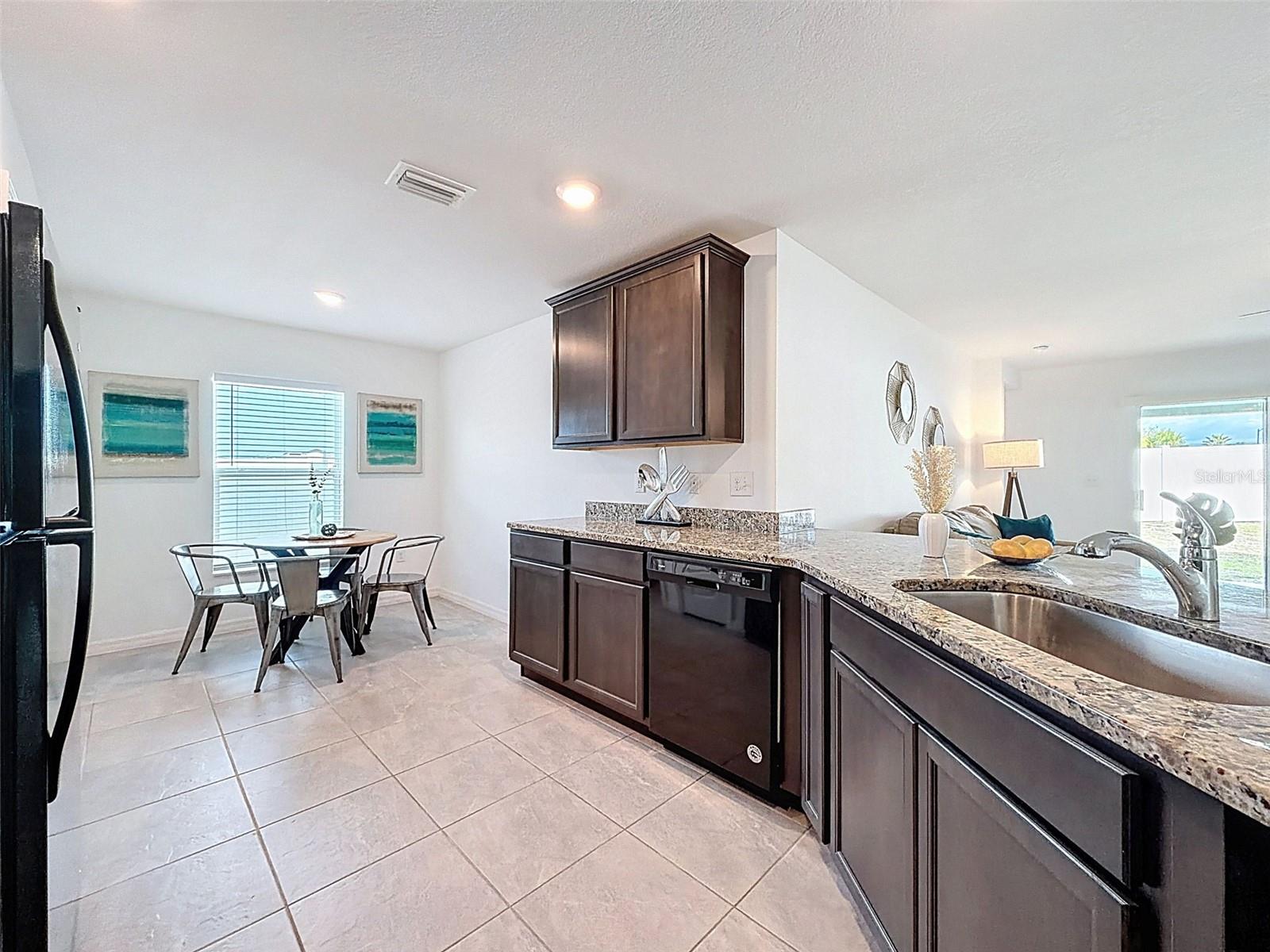 Image 2 of 53 For 12943 Impatiens Street