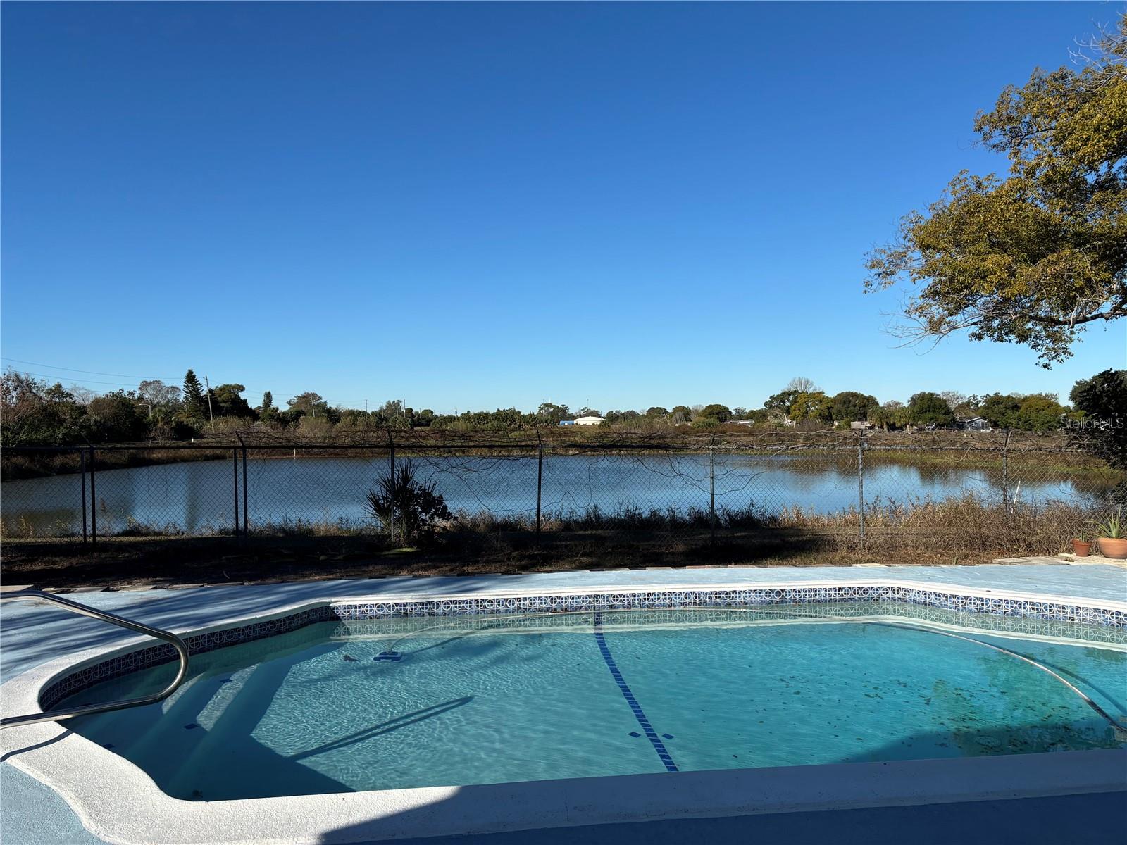 Image 17 of 18 For 10015 Salix Lane