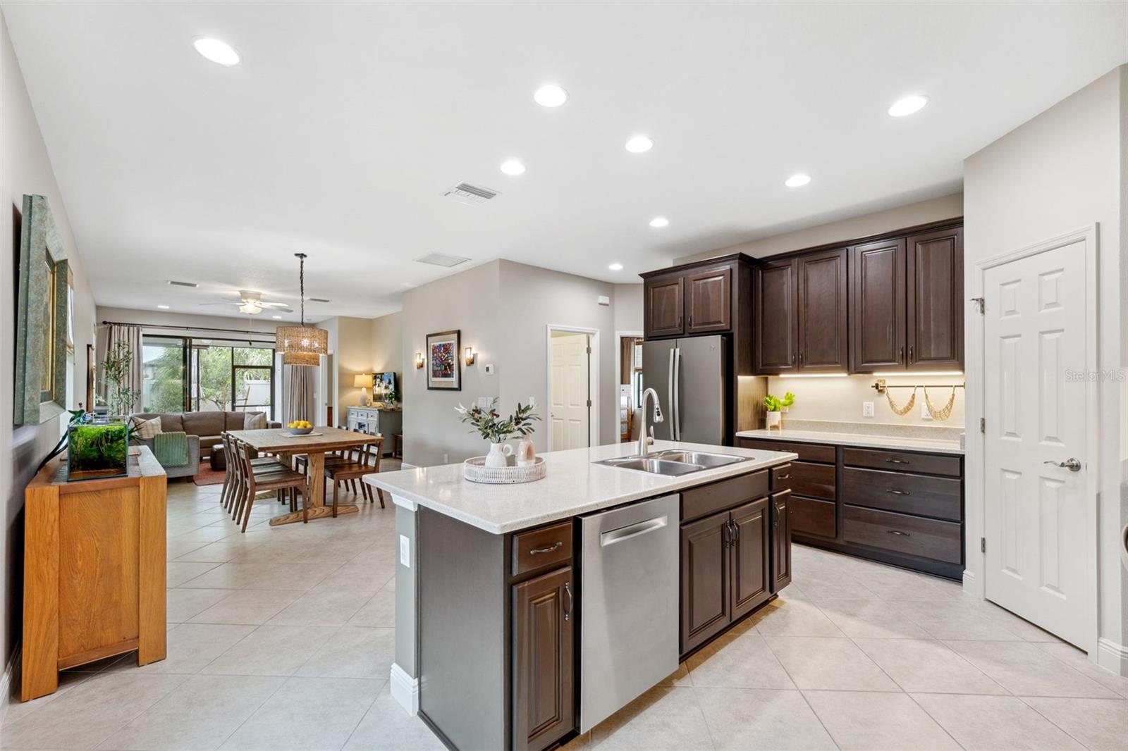 Image 7 of 66 For 3877 Burdick Loop