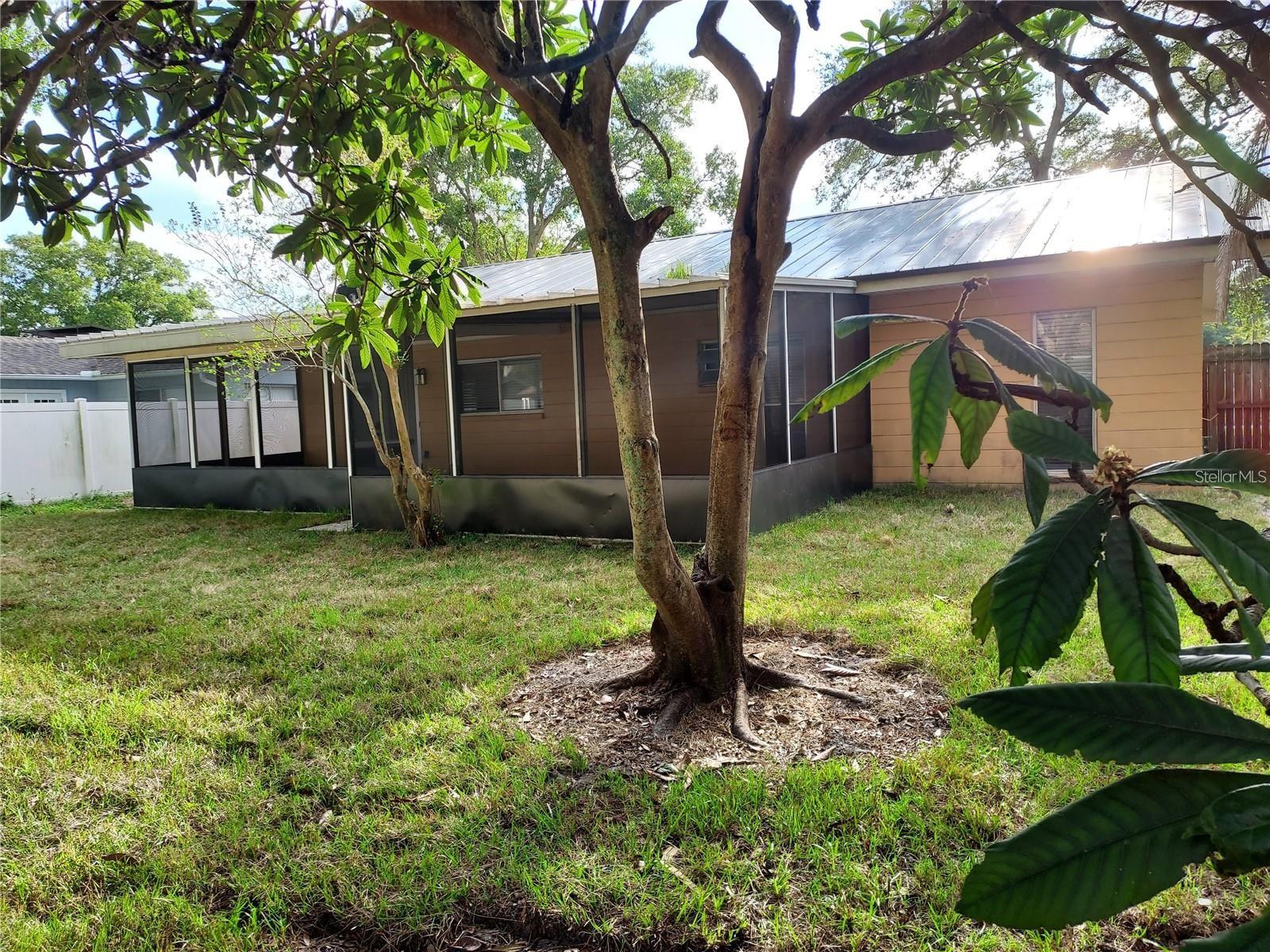 Image 13 of 23 For 2001 Groveland Road