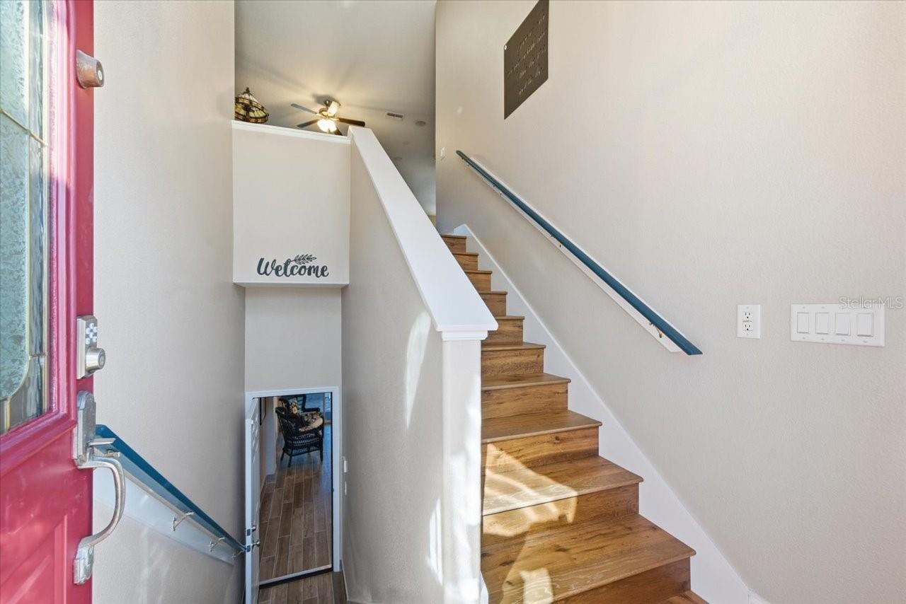 Image 5 of 80 For 4196 Des Prez Court