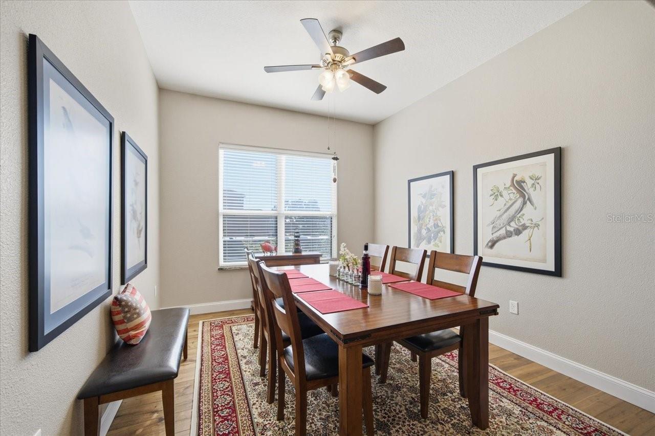 Image 7 of 80 For 4196 Des Prez Court