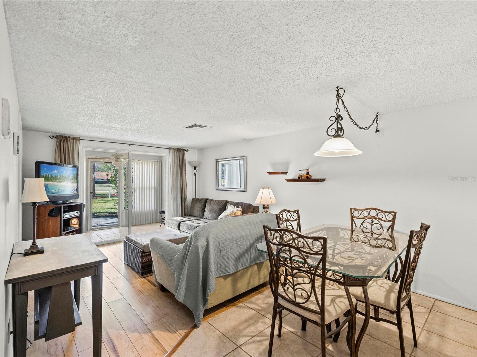 Image 7 of 58 For 3353 Trophy Boulevard 3