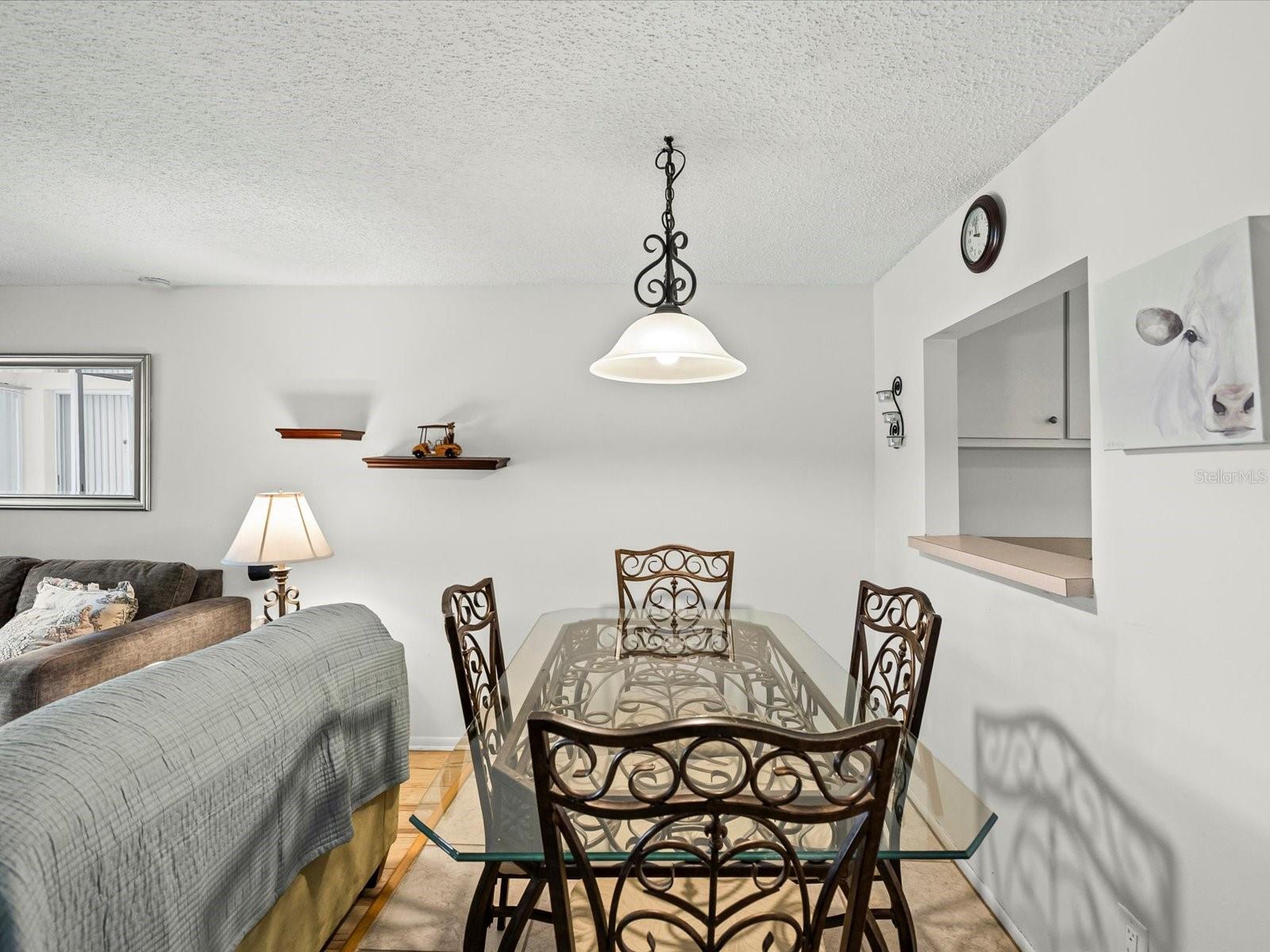 Image 8 of 58 For 3353 Trophy Boulevard 3