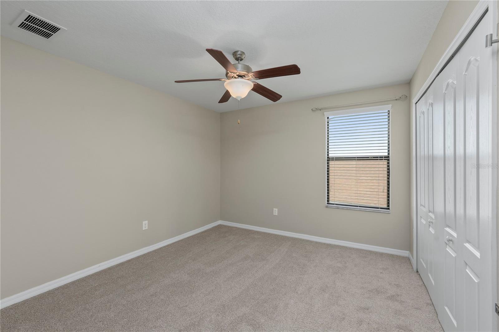 Image 32 of 53 For 11728 Lake Boulevard