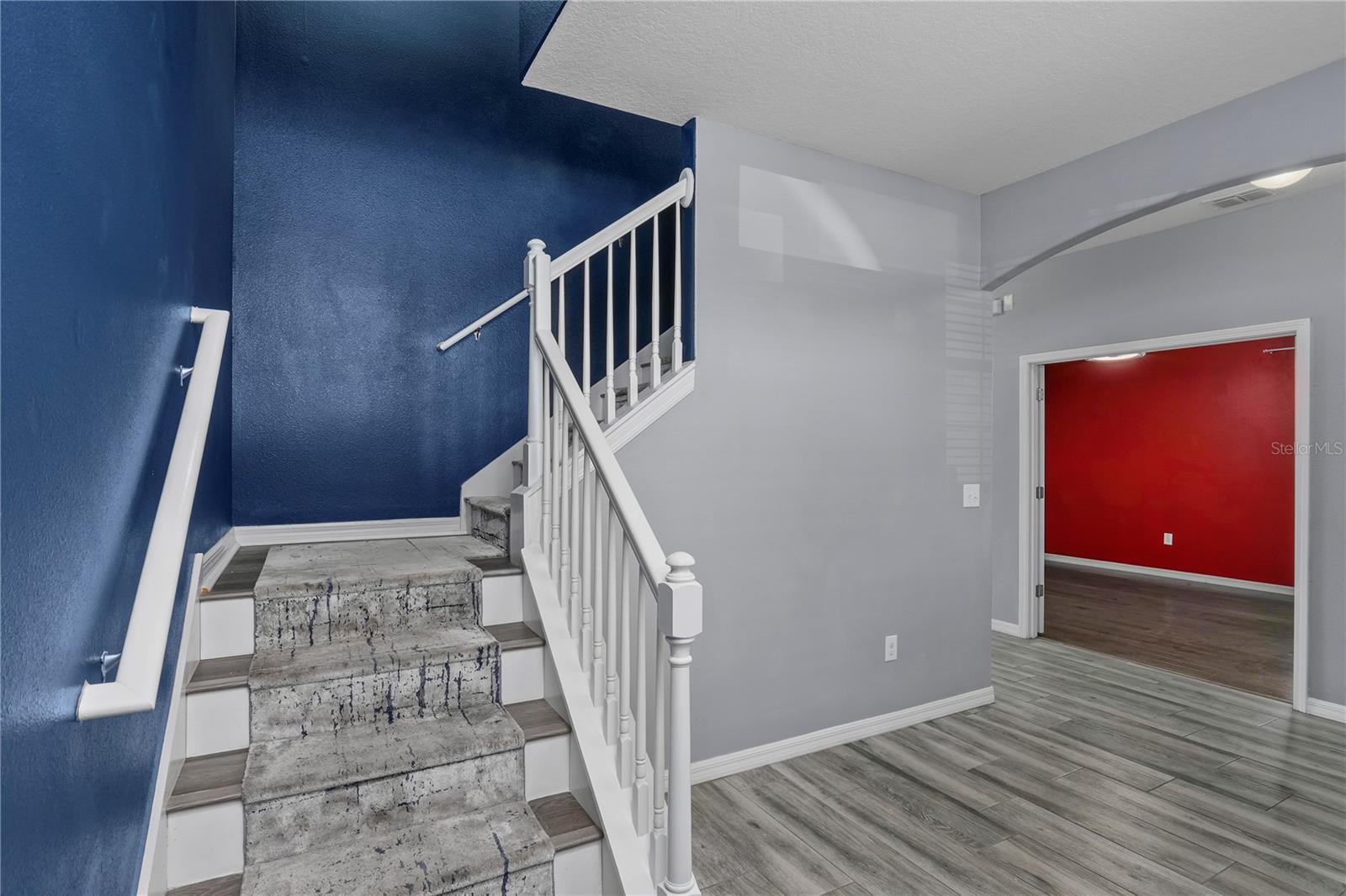 Image 7 of 53 For 11728 Lake Boulevard