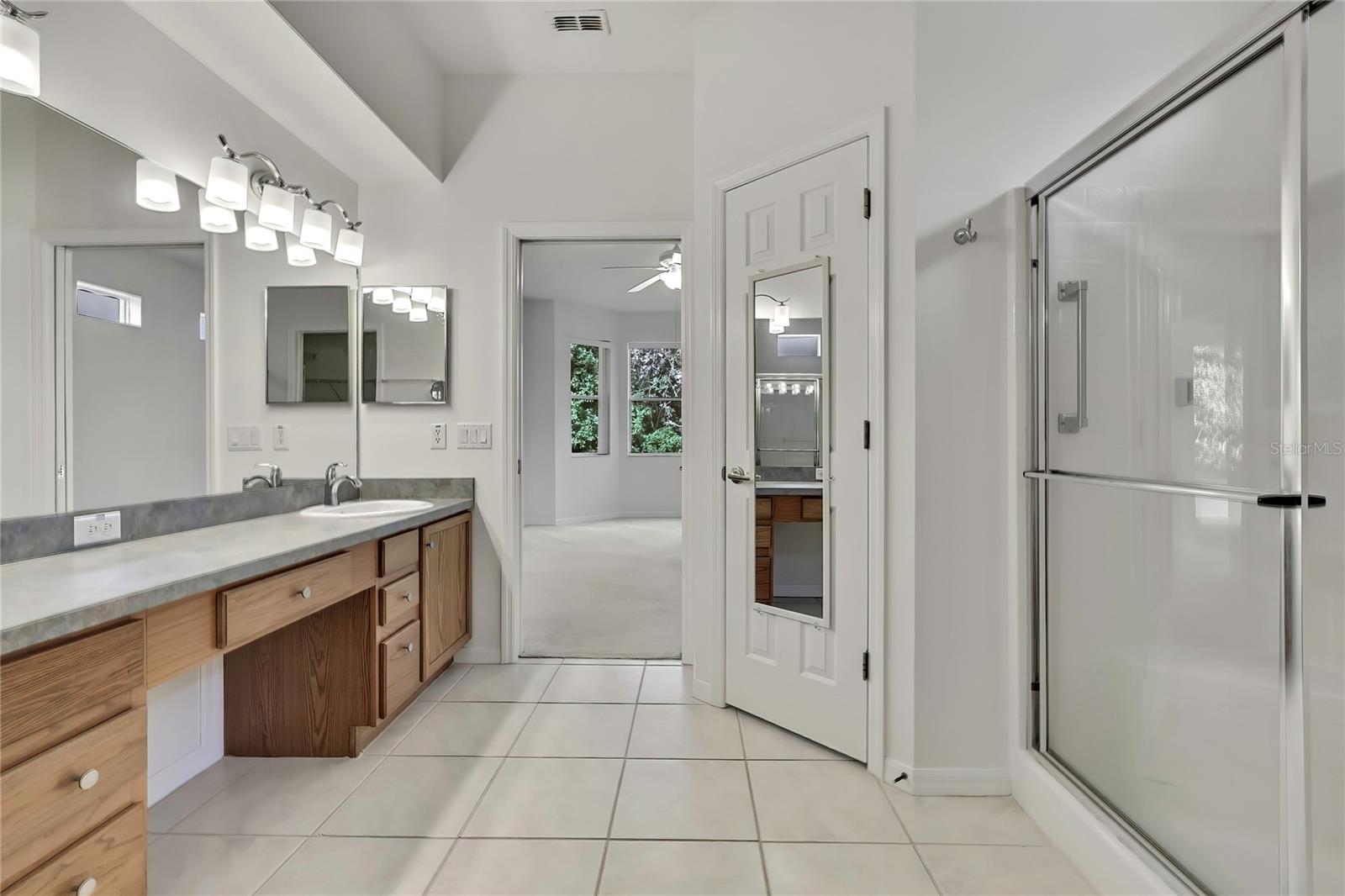 Image 19 of 42 For 8049 Sanguinelli Road