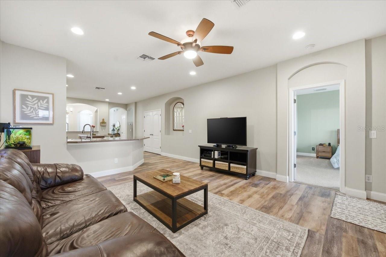 Image 12 of 38 For 9202 Southern Charm Circle