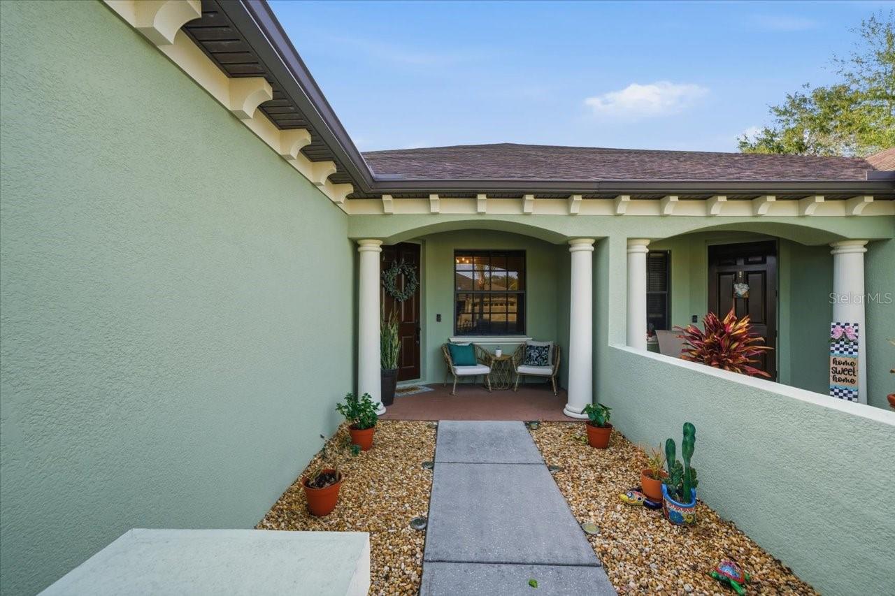 Image 3 of 38 For 9202 Southern Charm Circle