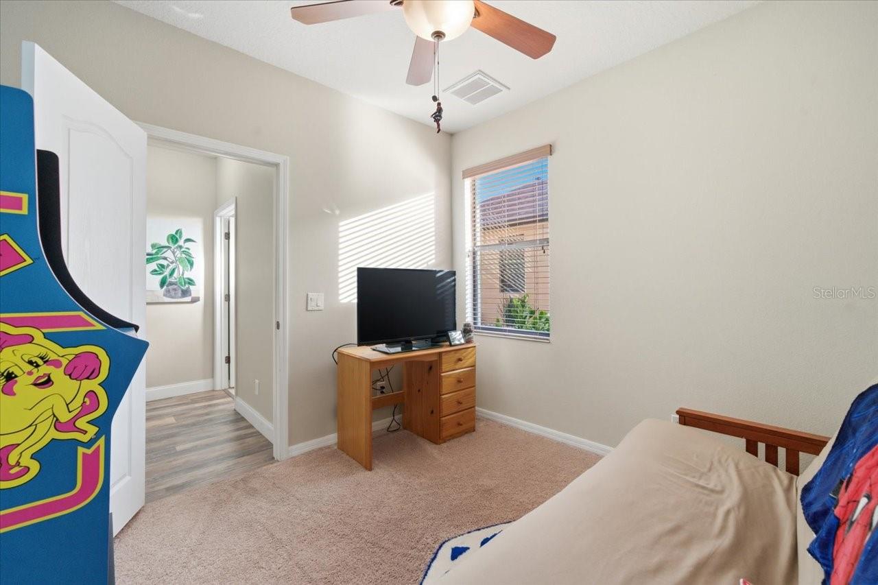 Image 32 of 38 For 9202 Southern Charm Circle