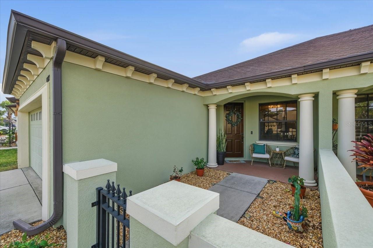 Image 4 of 38 For 9202 Southern Charm Circle