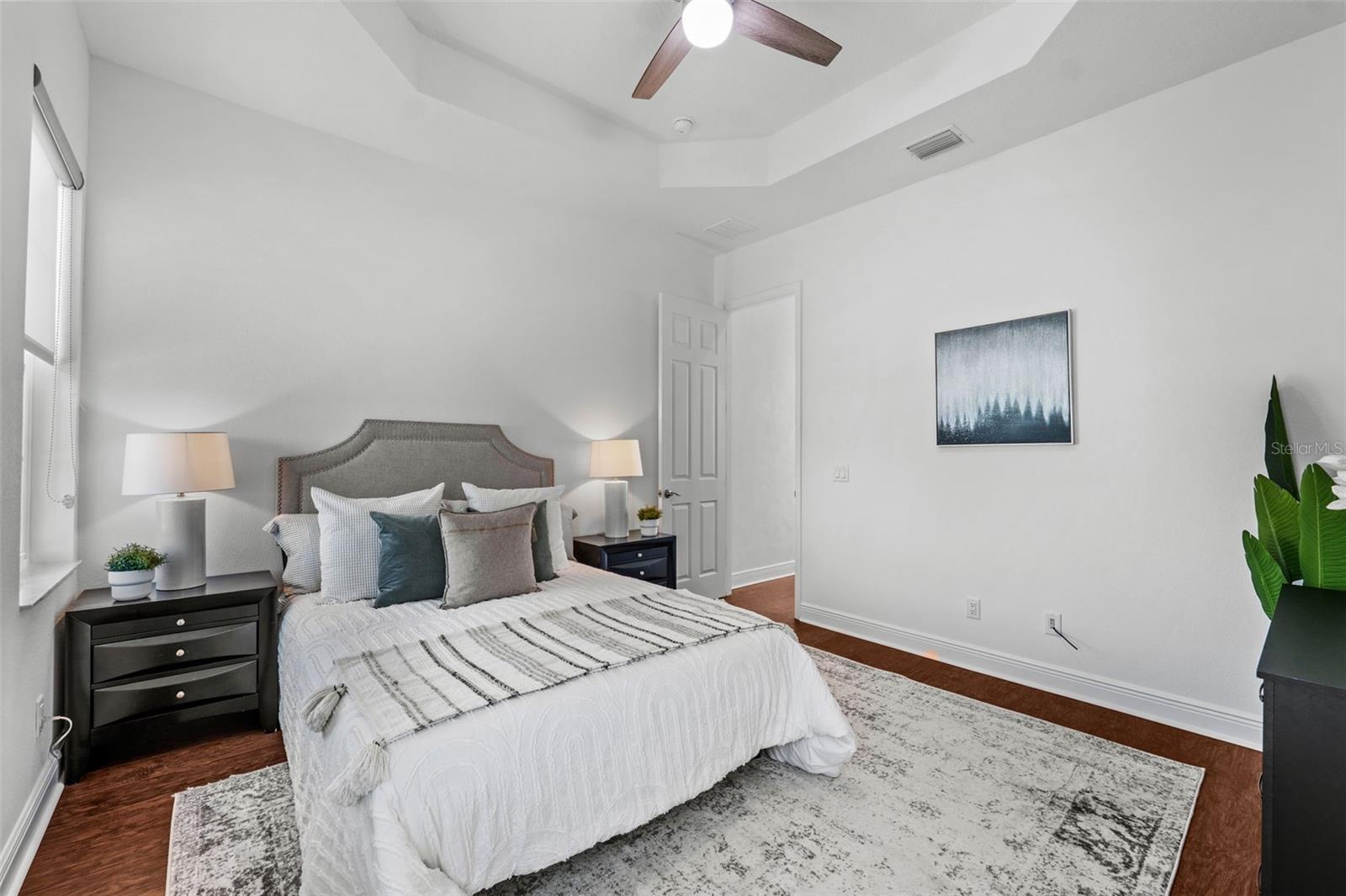 Image 11 of 55 For 5730 Biscayne Court 6