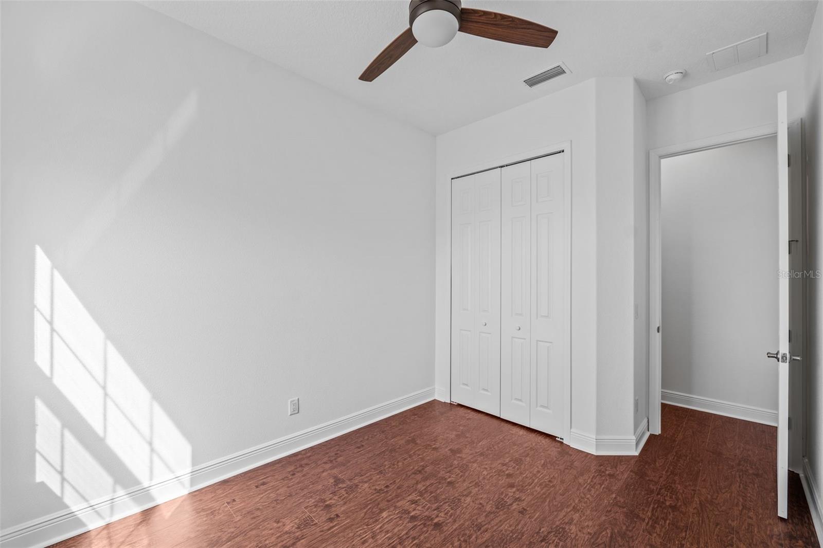 Image 20 of 55 For 5730 Biscayne Court 6