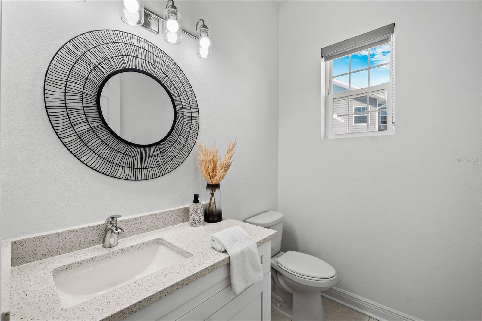 Image 22 of 55 For 5730 Biscayne Court 6