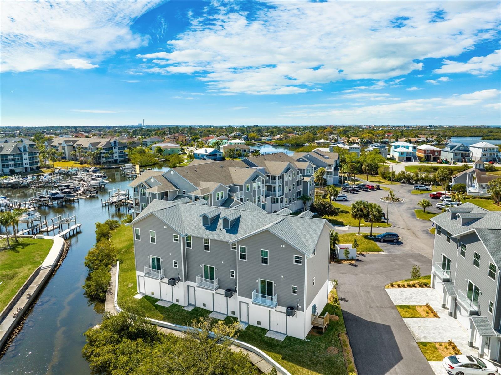 Image 31 of 55 For 5730 Biscayne Court 6