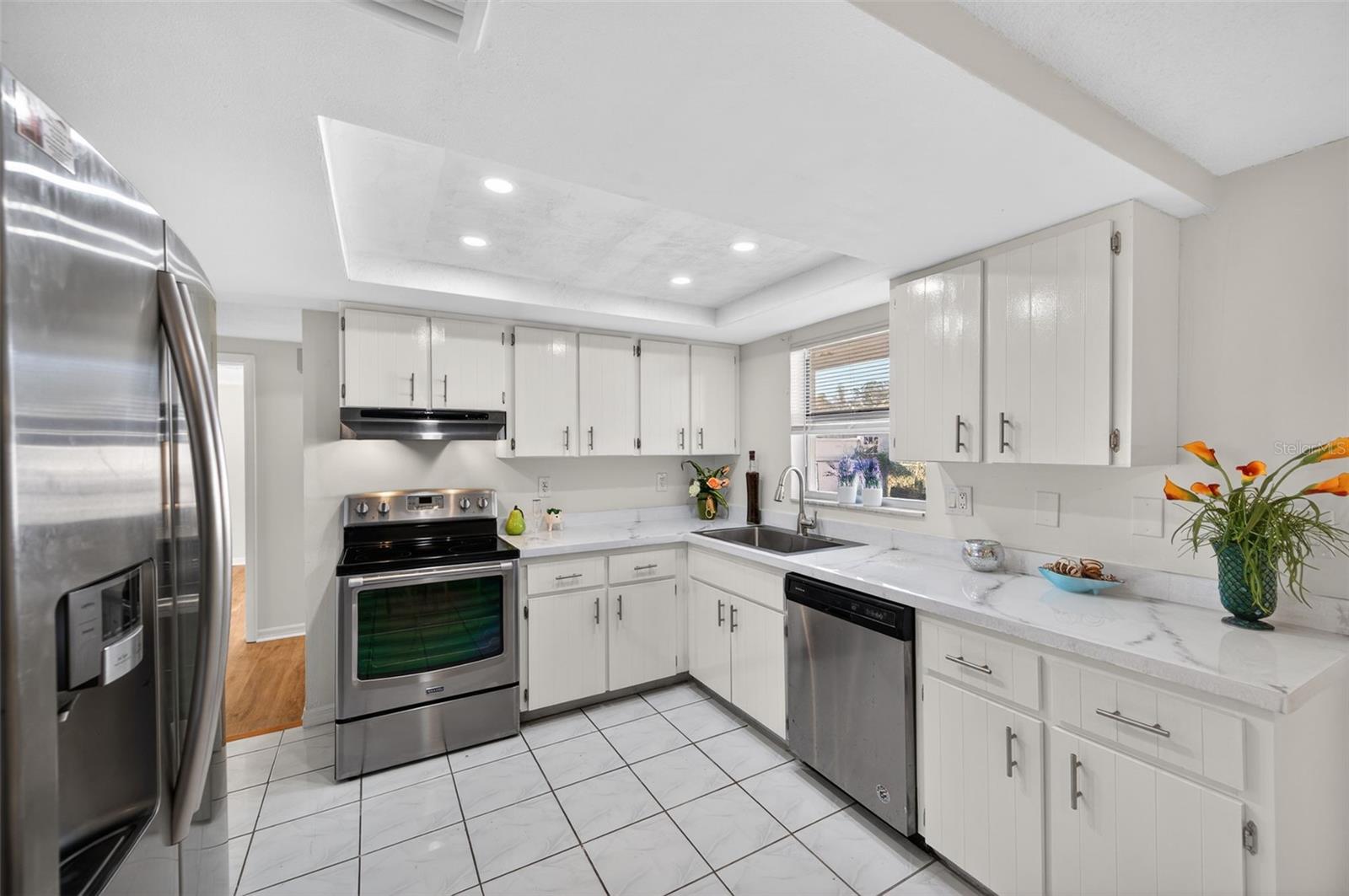 Image 20 of 60 For 7547 Cumber Drive