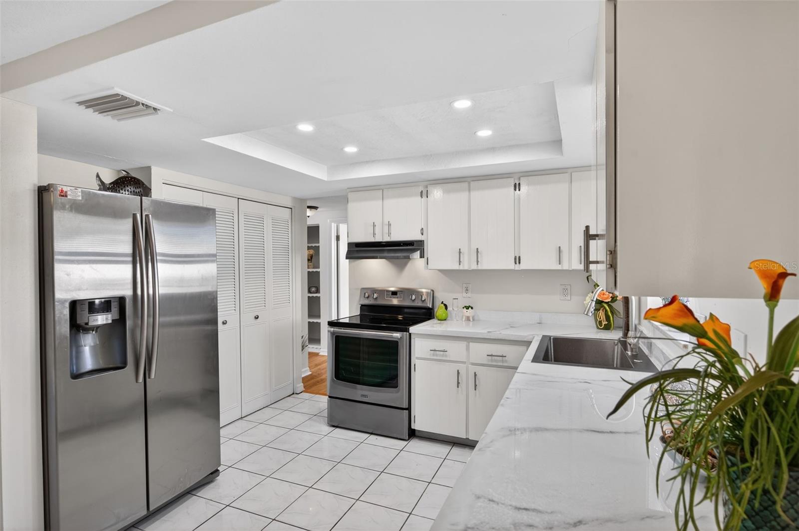 Image 21 of 60 For 7547 Cumber Drive