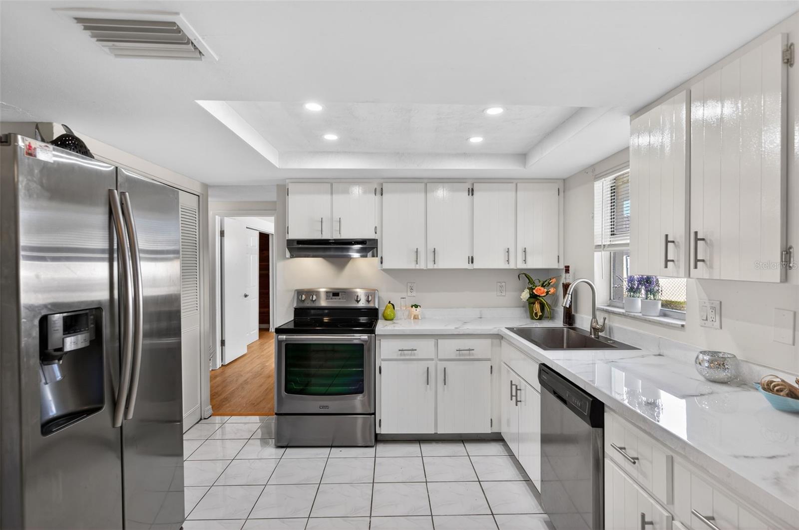 Image 22 of 60 For 7547 Cumber Drive