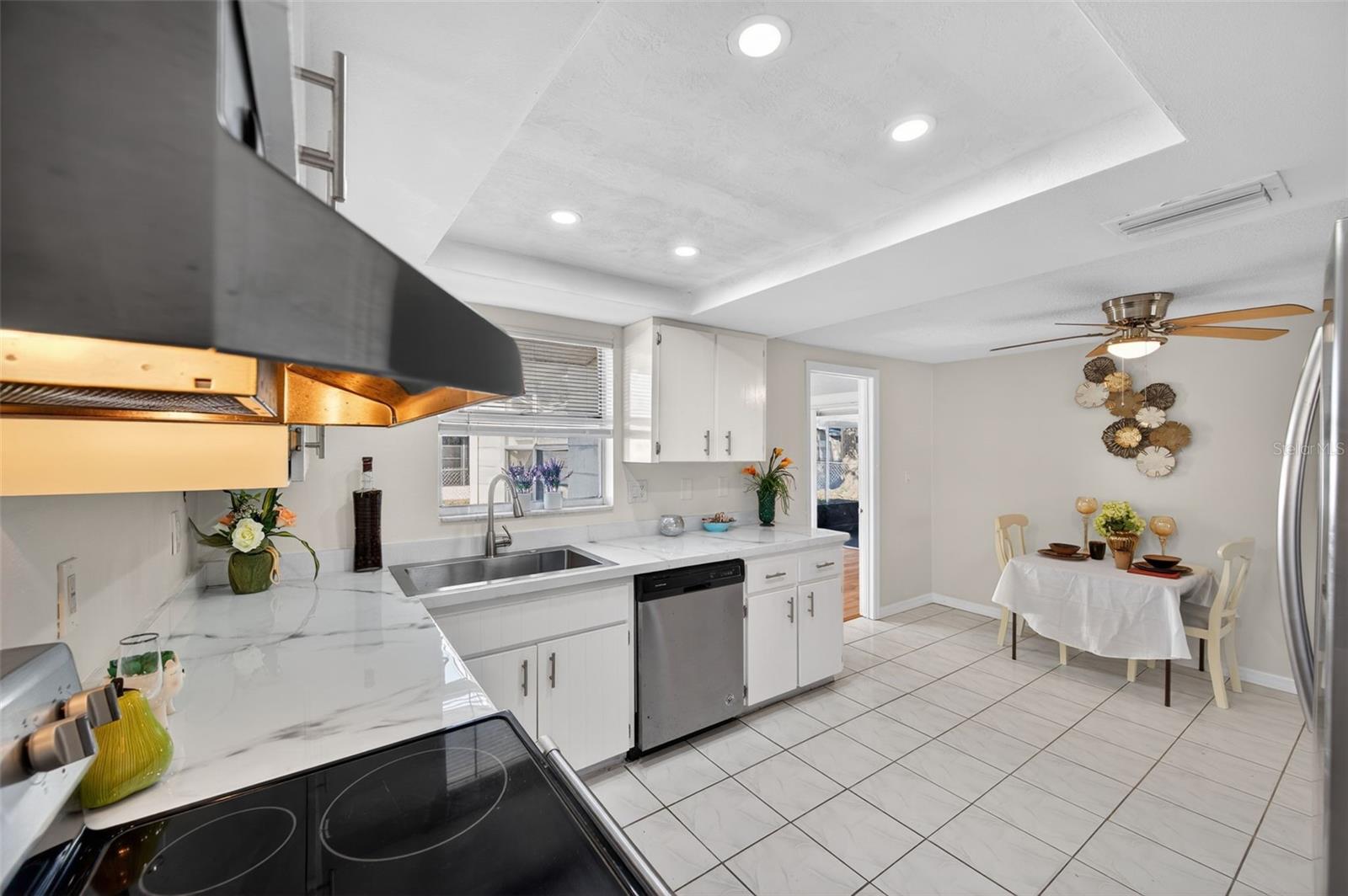 Image 24 of 60 For 7547 Cumber Drive