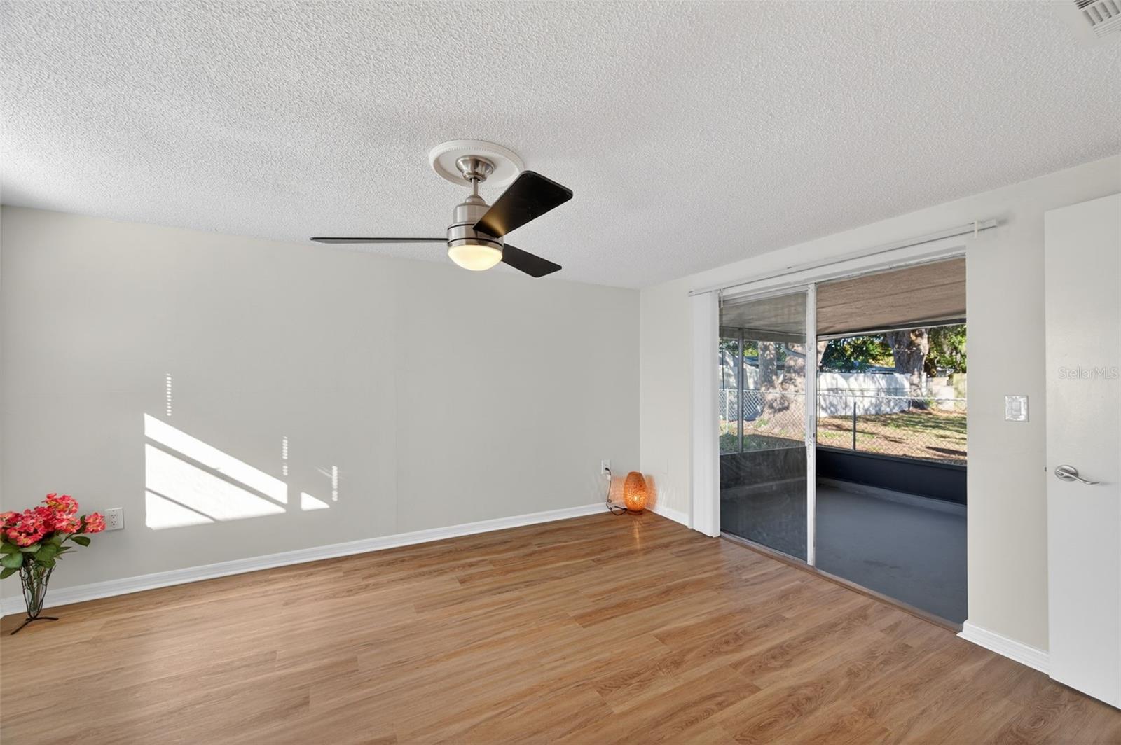 Image 30 of 60 For 7547 Cumber Drive