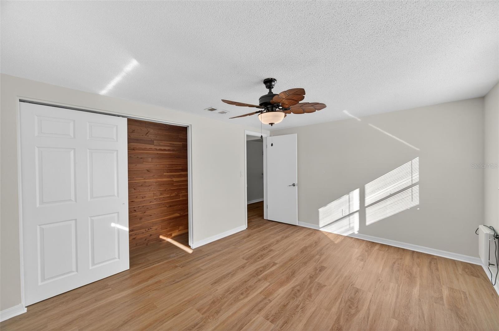 Image 33 of 60 For 7547 Cumber Drive