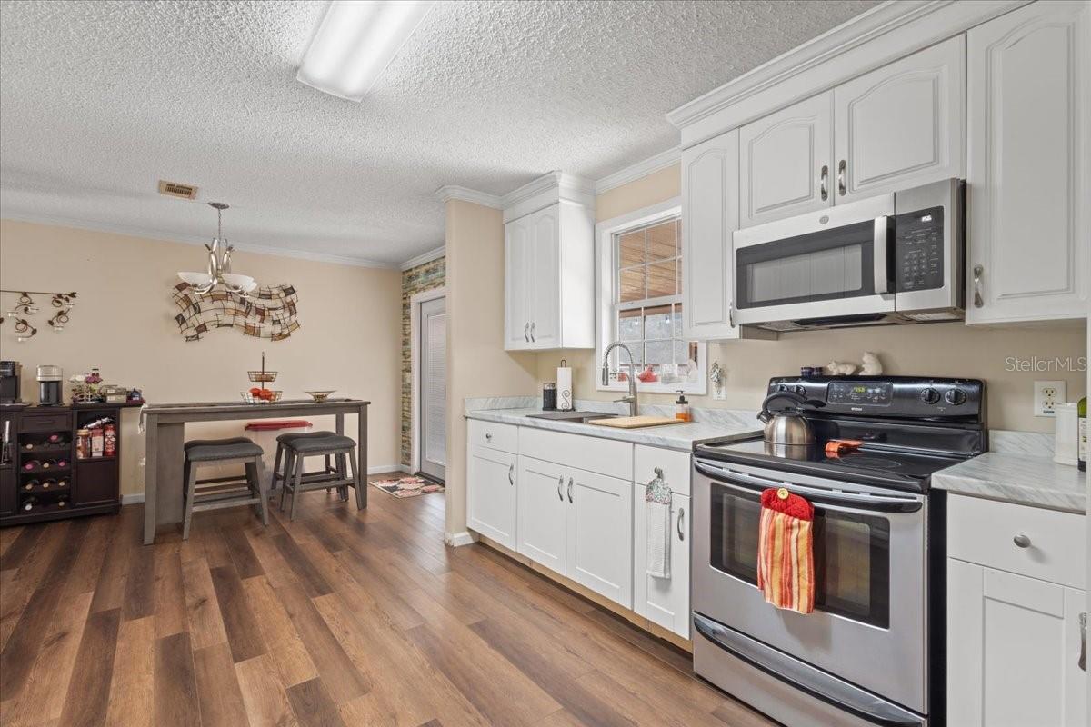 Image 11 of 36 For 11990 55th Lane