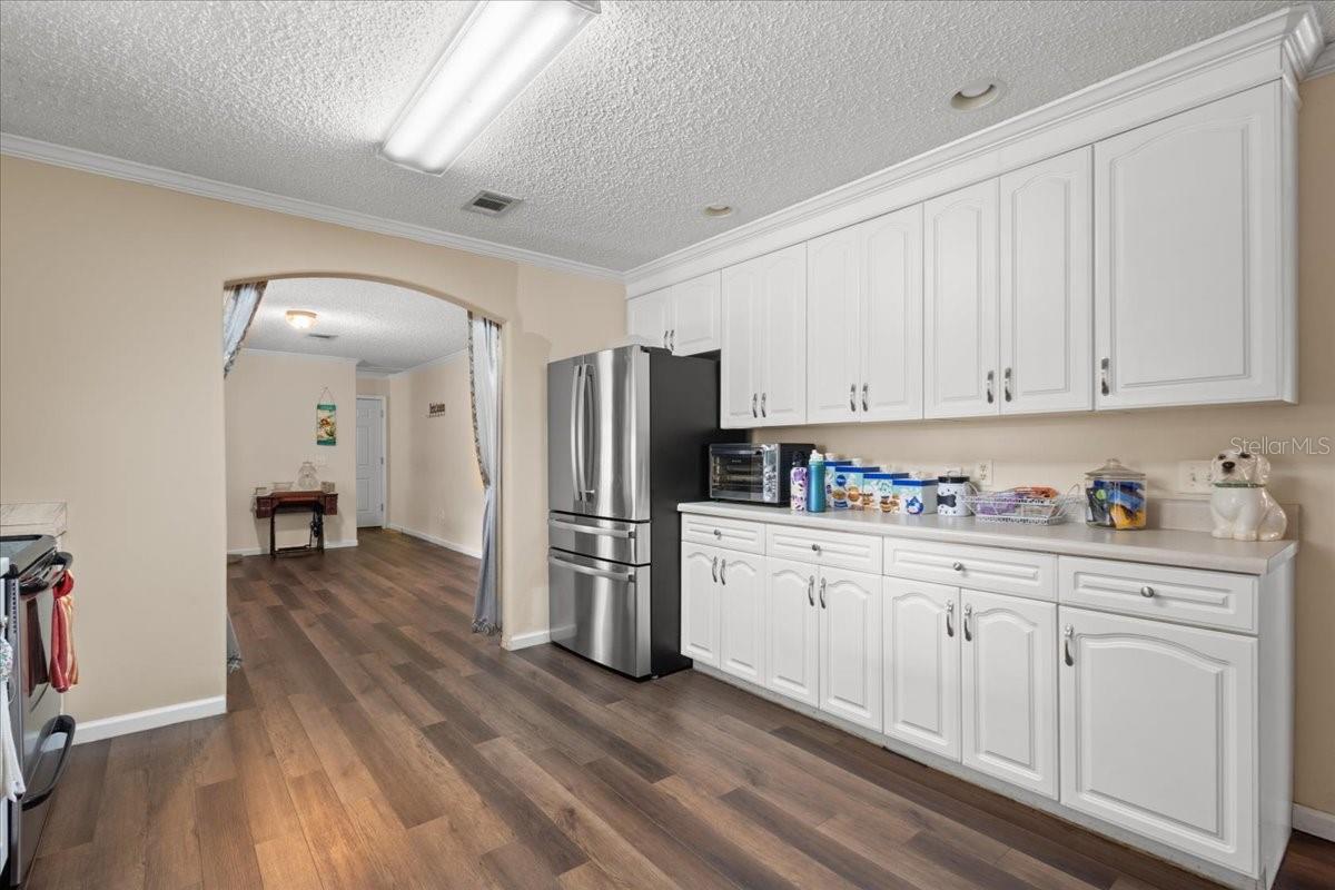 Image 12 of 36 For 11990 55th Lane