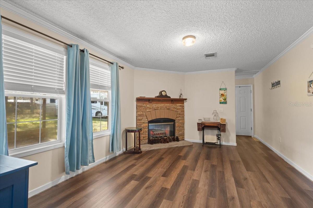 Image 8 of 36 For 11990 55th Lane