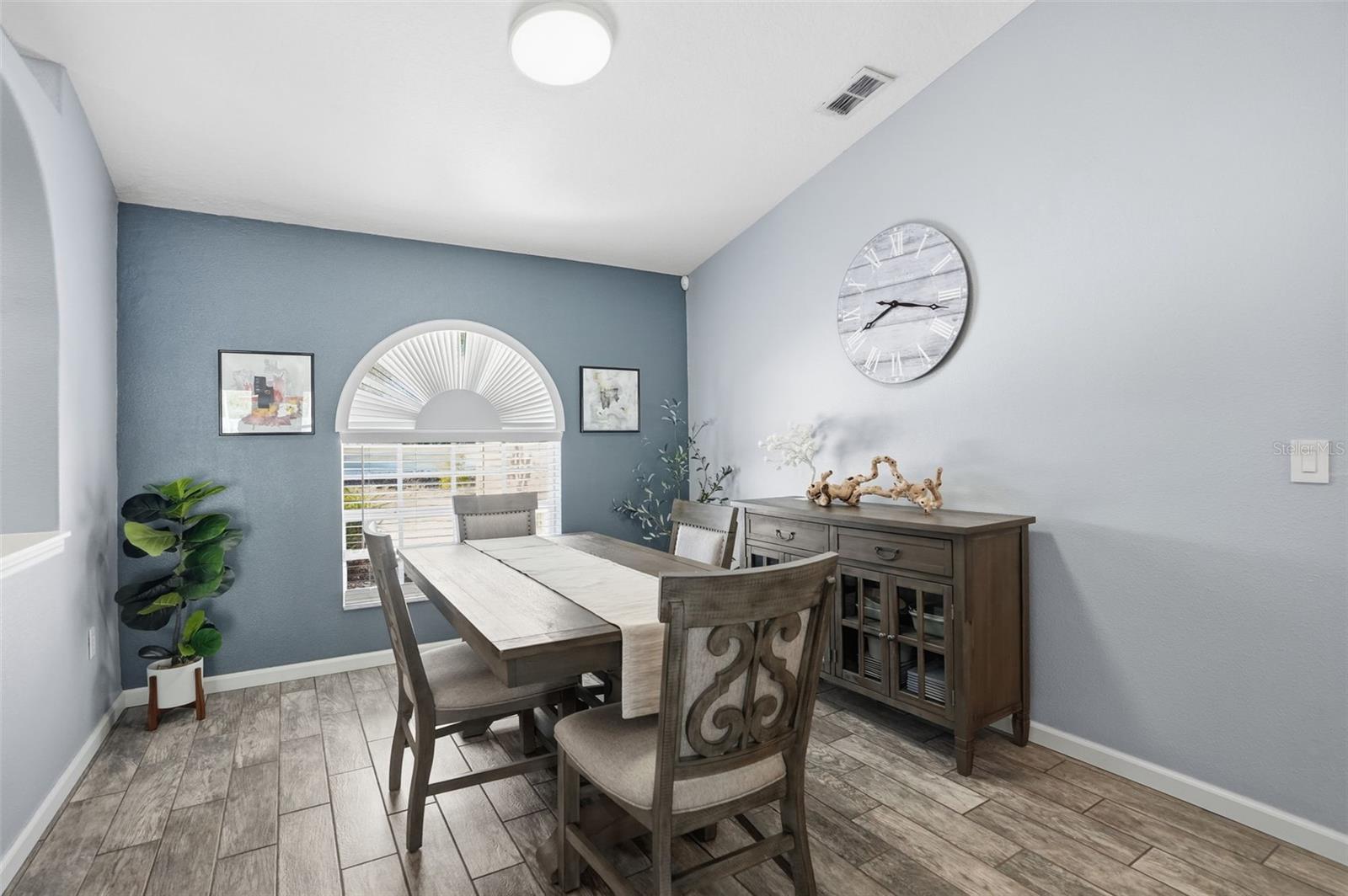 Image 9 of 68 For 14322 Nugent Circle